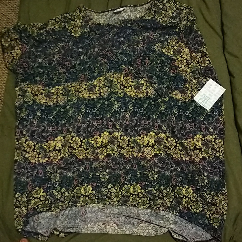2lx lularoe short sleeve